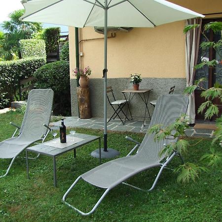 Monolocali In Casa Con Giardino Bellagio Apartment Luaran gambar