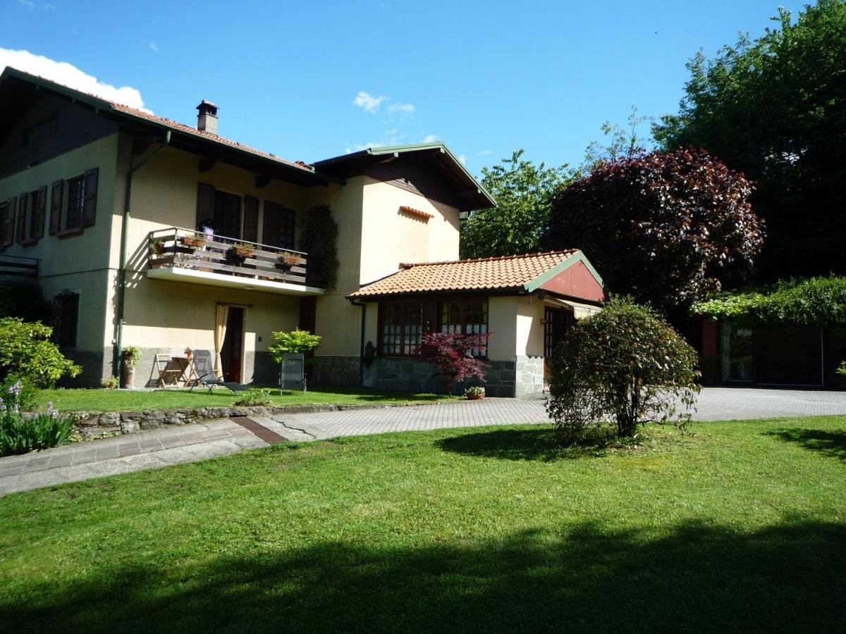 Monolocali In Casa Con Giardino Bellagio Apartment Luaran gambar